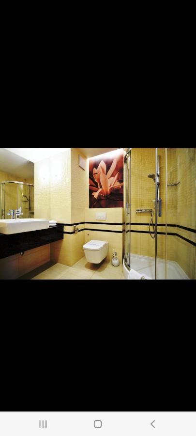 Apartament 2 Pokojowy Prywatny Z Aneksem Kuchennym W Hotelu Diva Kołobrzeg Extérieur photo