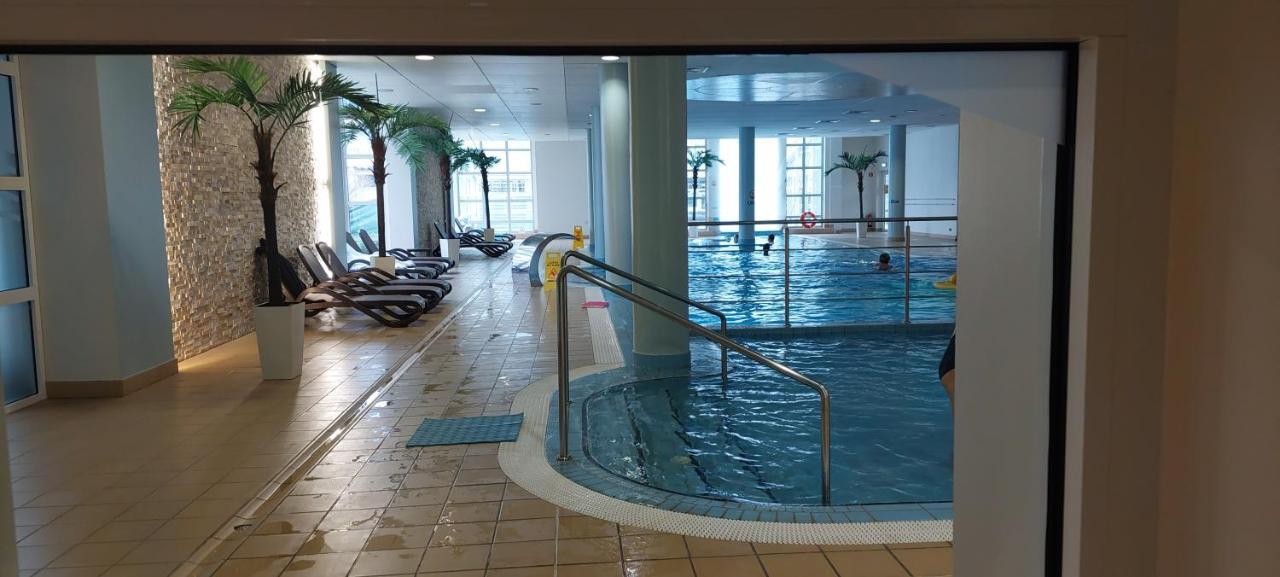 Apartament 2 Pokojowy Prywatny Z Aneksem Kuchennym W Hotelu Diva Kołobrzeg Extérieur photo